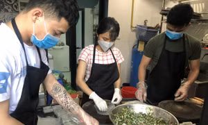 'Chợ online' - cơ hội và gian nan trong mùa dịch bệnh COVID-19
