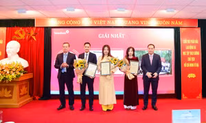 VietinBank trao giải tác phẩm đạt giải cao, hướng tới lễ kỷ niệm 35 năm thành lập