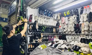 Ngân hàng tung giải pháp tích hợp, giúp hộ kinh doanh ‘nhẹ gánh’ 