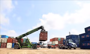 Giảm lãi suất chỉ là điều kiện cần, quan trọng là hấp thụ vốn tốt