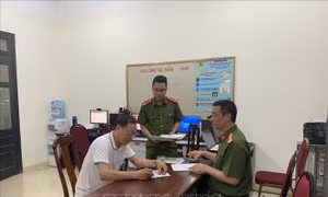 Vụ tai nạn liên hoàn tại Hà Nội: BSH tạm ứng tiền bảo hiểm 250 triệu đồng 