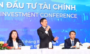 Bộ trưởng Hồ Đức Phớc: Tạo điều kiện cho nhà đầu tư ‘Đảo quốc Sư tử’ vào Việt Nam 