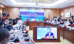 Phát triển các sản phẩm cho vay tiêu dùng hợp lý, góp phần ngăn tín dụng ‘đen’ 