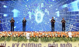 Hiện thực hóa Nghị quyết số 57: Ứng dụng ‘Viet Nam Customs Data’, thay thế báo cáo giấy 