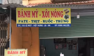 Hàng quán ế ẩm, gắng gượng 'bán mang về'
