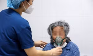 Cần có cơ chế tài chính rõ ràng để gỡ vướng trong việc khám, chữa bệnh 