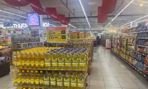 Giá hàng hóa ‘tăng nhanh, giảm chậm’, chuyên gia hiến kế 