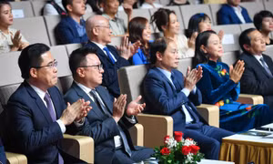 Trao giải thưởng ‘Hành động vì Cộng đồng – Human Act Prize 2023’