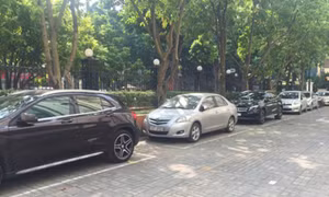 Cơ quan cấp cục, vụ được sử dụng bao nhiêu xe công?