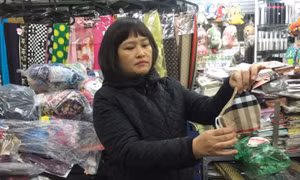 Khẩu trang vải thông thường 'hút khách' mua phòng dịch Corona