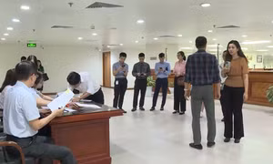 Hai thành viên trúng thầu 3.400 lượng vàng 