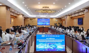 Rà lại quy trình nội bộ, ngân hàng vào cuộc mạnh mẽ ngăn chặn nạn lừa tiền 