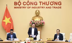 Bộ trưởng Nguyễn Hồng Diên: Quyết liệt đẩy nhanh tiến độ các dự án nguồn điện
