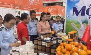 Tăng cường kiểm soát chất lượng hàng hóa tại Hội chợ Mùa Thu lần thứ nhất - 2025 