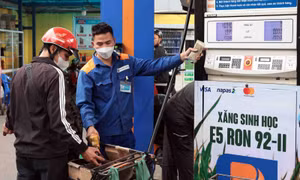 Xăng, dầu đồng loạt giảm giá từ chiều 27/11