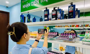 Khó kiểm soát hàng giả, hàng nhái trên nền tảng trực tuyến