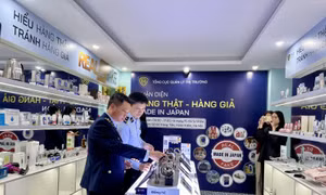 Mở cửa Phòng trưng bày 'Nhận diện hàng thật - hàng giả Made in Japan'