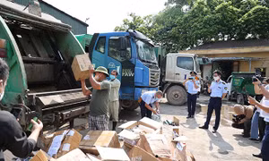 Tiêu hủy lượng lớn đông trùng hạ thảo, nước hoa, mỹ phẩm không rõ nguồn gốc