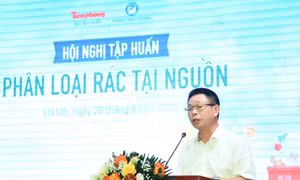 Khoảng 150 giáo viên, học sinh tham dự tập huấn phân loại rác tại nguồn 