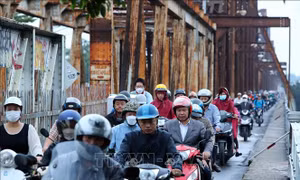 Miền Bắc giảm nhiệt sâu, có nơi dưới 10 độ C, miền Trung mưa lớn 