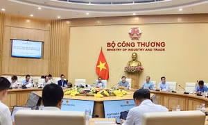 Đánh giá khả năng bảo đảm nguồn cung và chuyển đổi xăng sinh học E10 trong tháng 4