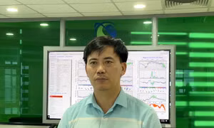 Chuyên gia cảnh báo mưa lớn, dông lốc ở miền Bắc do ảnh hưởng của bão số 11