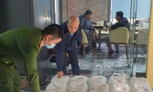 Kiểm soát rượu giả dịp cuối năm