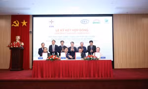 Ký kết hợp hợp đồng cung cấp thiết bị cơ điện dự án Nhà máy thuỷ điện Trị An mở rộng 