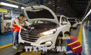Tháo gỡ vướng mắc cho doanh nghiệp nhập khẩu, sản xuất lắp ráp ô tô 