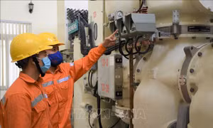 Miền Bắc nắng nóng, tiêu thụ điện tuần đầu tháng 8 tăng 25% 