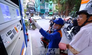Bộ Công Thương đưa 2 kịch bản về phân giao tổng nguồn xăng dầu tối thiểu năm 2023