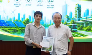Trao giải vòng trực tuyến Cuộc thi Tìm hiểu lợi ích của xăng E10