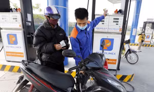 Bảo đảm cân đối cung cầu mặt hàng xăng dầu đáp ứng nhu cầu của thị trường trong nước