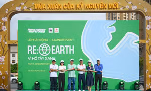 'RE:EARTH - Vì Hồ Tây Xanh' thúc đẩy nhận thức bảo vệ môi trường và giảm rác thải nhựa