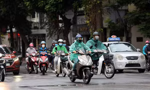 Miền Bắc và miền Trung chuyển rét đậm, có mưa, dông lốc trong 10 ngày tới