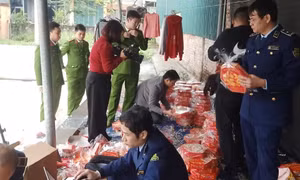 Cao điểm chống buôn lậu dịp Tết