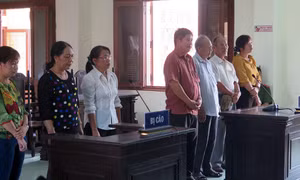 39 năm tù cho nguyên kế toán và thủ quỹ Trường Chính trị tỉnh Phú Yên vì tham ô