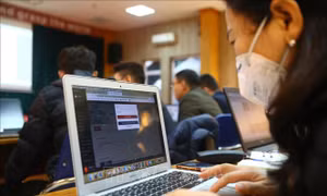 Ứng phó với dịch COVID-19, nhiều địa phương linh hoạt tổng kết năm học