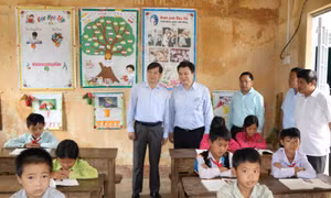 Sẵn sàng cho năm học mới 2018-2019 - Bài 1: Gấp rút xóa điểm 'nóng'