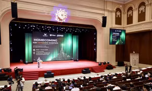 Bộ trưởng Bộ Giáo dục và Đào tạo nêu những trăn trở hiện nay