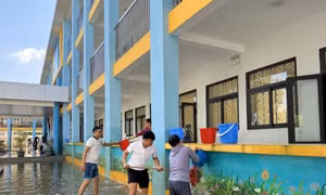 Hà Nội thông tin tới các trường học ứng phó với hoàn lưu bão số 11