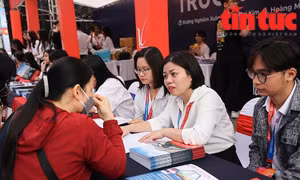 Nhiều vấn đề nóng được giải đáp trong ngày hội tư vấn tuyển sinh - hướng nghiệp 2023
