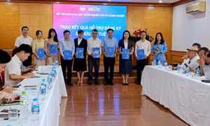 Để nghiên cứu khoa học nhanh đi vào thực tiễn 