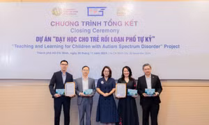Singapore tăng cường hỗ trợ giáo dục cho trẻ tự kỷ các trường học tại TP. Hồ Chí Minh