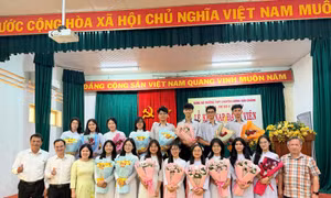 Nhiều học sinh ưu tú được kết nạp Đảng khi còn ngồi trên ghế nhà trường