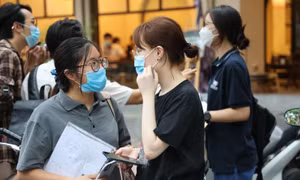 Bộ GD&ĐT chia sẻ về những 'điểm lạ' trong phổ điểm thi tốt nghiệp THPT đợt 1