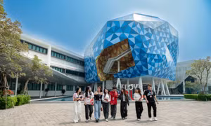 Trường Đại học Anh Quốc Việt Nam mang đến nhiều hơn một tấm bằng quốc tế 