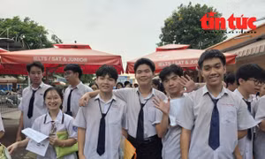 Đề Toán 'dễ thở', thí sinh kết thúc môn thi thứ hai tốt nghiệp THPT 2026 