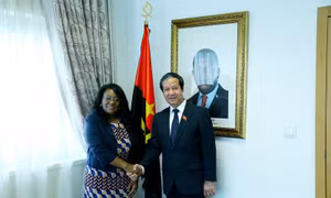 Tăng cường hợp tác nhiều mặt Việt Nam - Angola