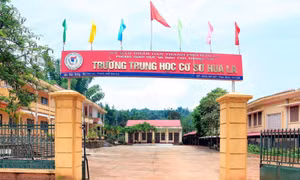 Sơn La xử lý một giáo viên lộ ảnh ‘nóng' trong buổi tập huấn online